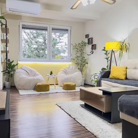 Cloud Bags Apartment *