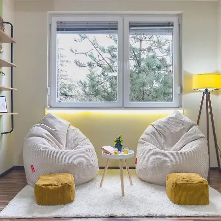 Apartment Cloud Bags
